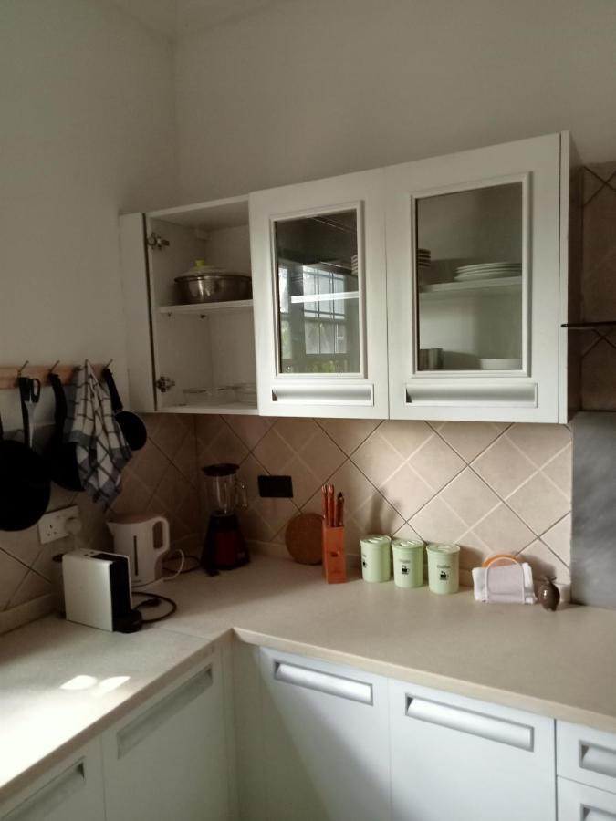 דירות אקרה Tricia'S Place - One Family At A Time מראה חיצוני תמונה